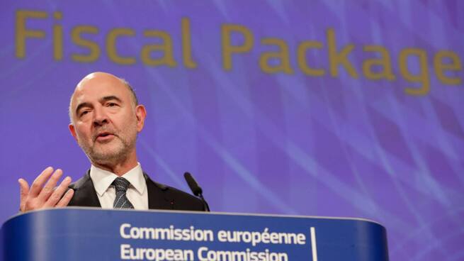 ¿Puede cumplir España sus metas de déficit y de deuda?