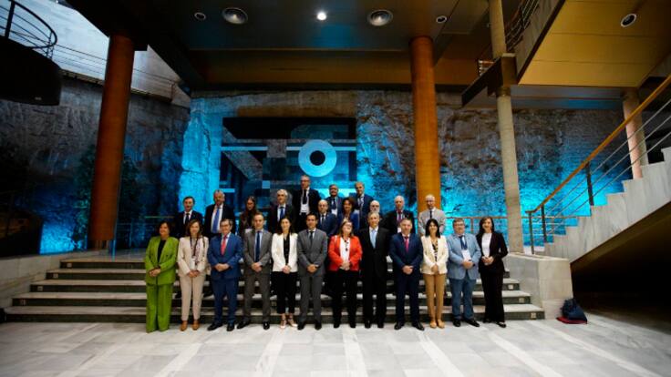 Granada Es Ciencia 5 oct 22: novedades inteligencia artificial y acelerador partículas