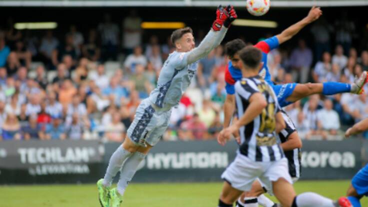 Entrevista al portero del C.D.Castellón, Alfonso Pastor