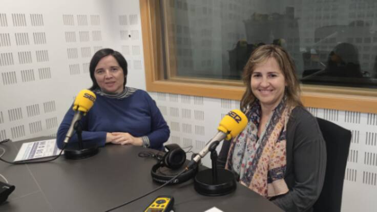 Hablamos con la enfermera María Pilar Heredia Reina y la medico Laura Moratilla del Hospital de Fuenlabrada