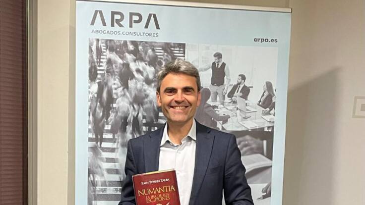 Charlamos con el escritor Juan Torres Zalba