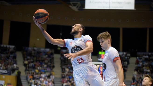 Rueda de prensa post-partido de Saras Jasikevicius y Moncho Fernández