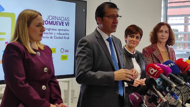 José Manuel Caballero e Isabel Rodríguez sobre el Plan Promueve