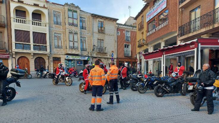 Juna Ángel Cuadrado repasa en Hoy por Hoy Peñafiel la Papanoelada solidaria organizada por la Asociación motera Los Pedreros
