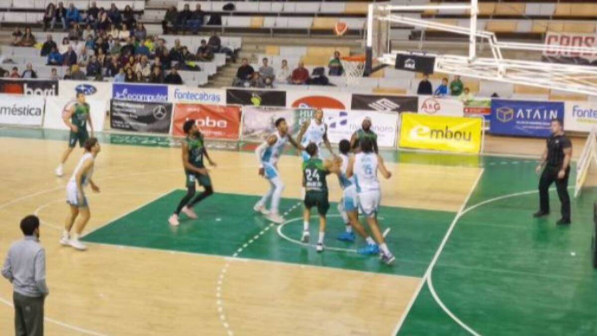 Santi Cerdán analiza la derrota del Peñas ante Menorca