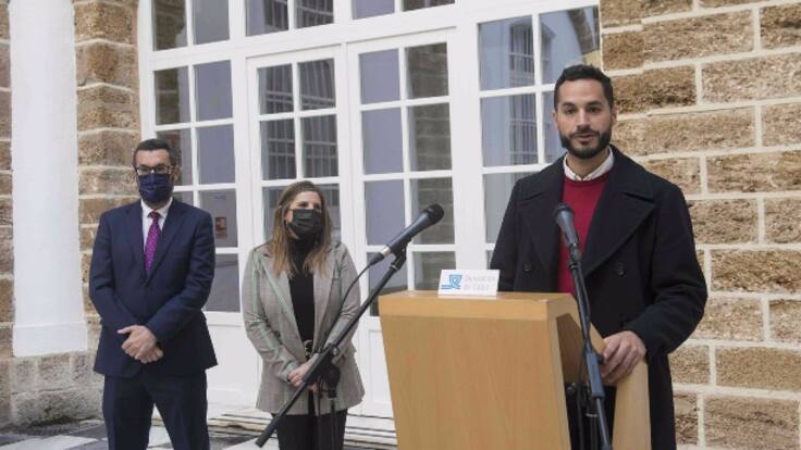 Mario Fernández deja la política para dedicarse a si profesión como arquitecto