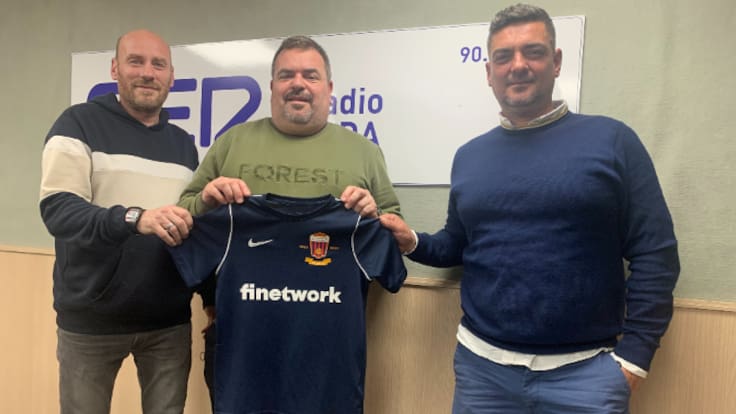 Diego, Sergio y Gustavo Gueren, tres argentinos apasionados del C. D. Eldense