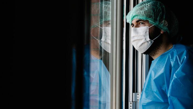 Debate sobre las agresiones a los médicos