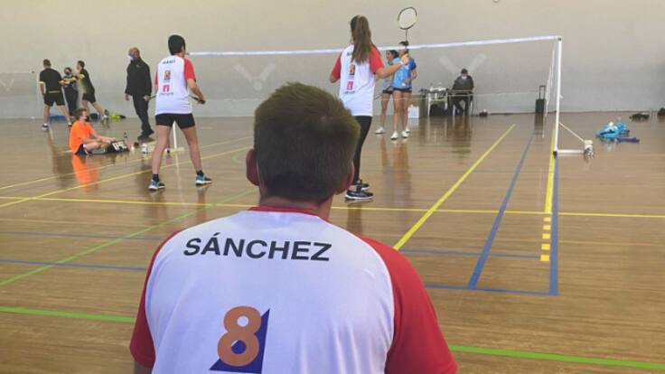 Entrevista a Daniel Sánchez Larsen, jugador, monitor y director de la escuela de bádminton de La Nucía, en SER Deportivos Benidorm