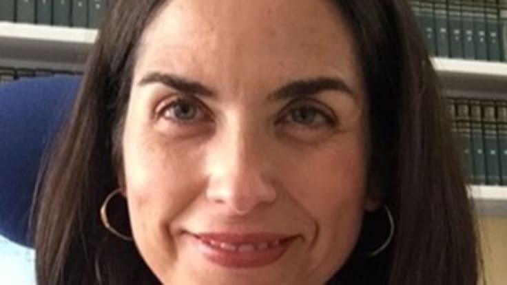 M.ª José Cervell, catedrática de Derecho Internacional Público (UMU)