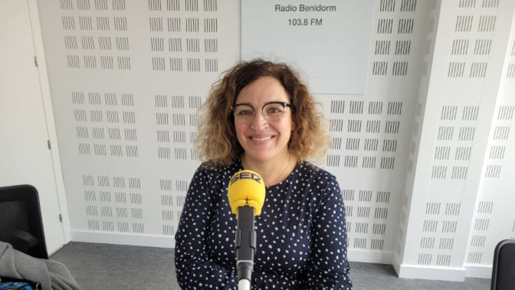 Entrevista a Lourdes Caselles en Hoy por Hoy Benidorm (21/03/22)