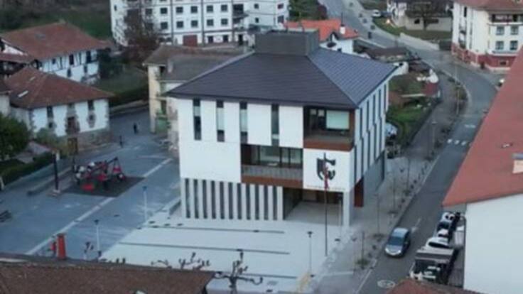 Una madre de 25 años y su bebé de 17 meses mueren por inhalación de gas en su vivienda de Zaldibia