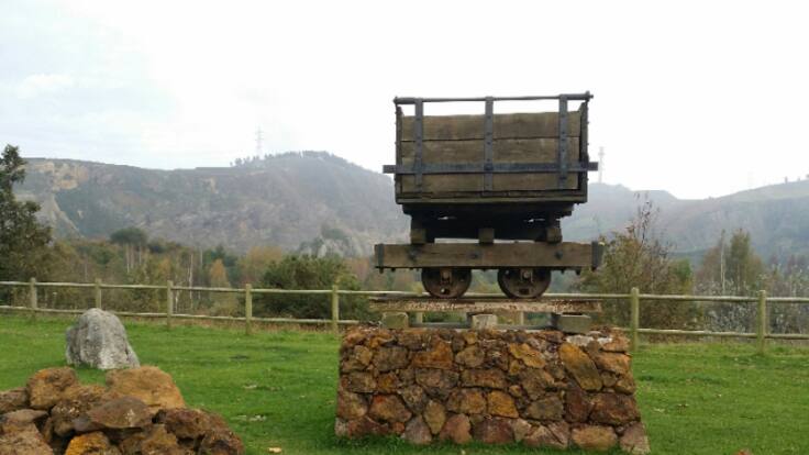 La mujer y sus trabajos en las minas de Bizkaia