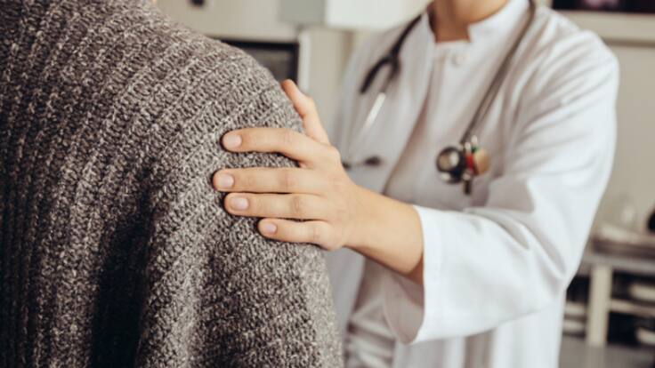 Humanizar la sanidad: hacia una atención personal y emocional del paciente (18/04/2022)