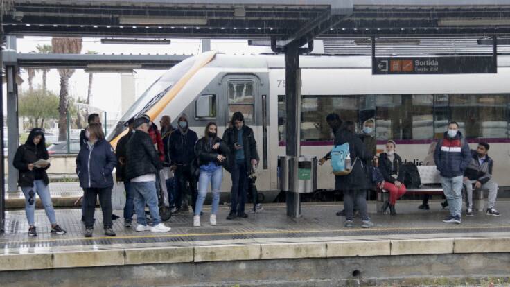 ENTREVISTA Damià del Clot (alcalde de Vilassar de Mar i president del Consell Comarcal del Maresme) “Tothom que puja a un tren al Maresme un dia de mal temps ha d’estar disposat a viure una aventura que pot durar moltes hores”