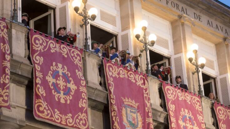 Víspera de San Prudencio: vuelven la retreta y la tamborrada