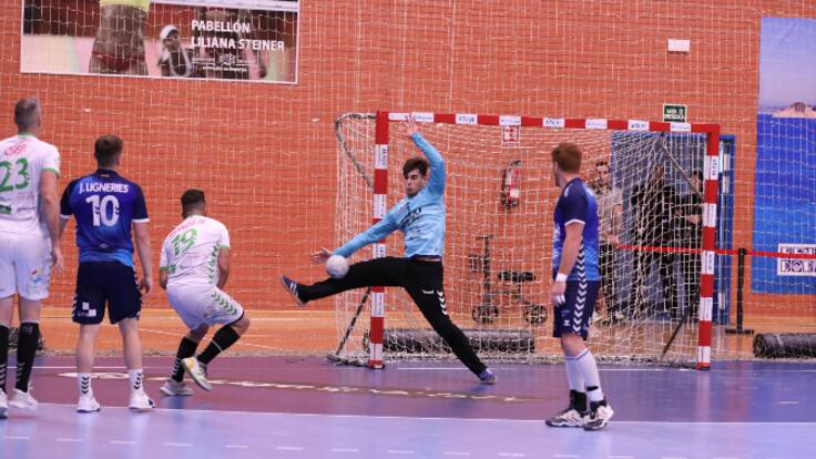 Entrevista a Roberto Rodríguez, jugador del BM Benidorm, en SER Deportivos Benidorm (13/05/2022)