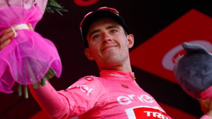 El padre de Juanpe López, líder del Giro: "Es un orgullo muy grande ver a mi hijo"