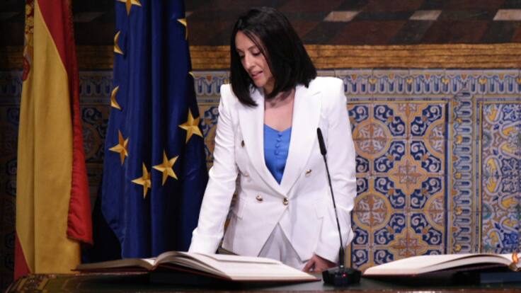 Rebeca Torró - primera consellera ontinyentina