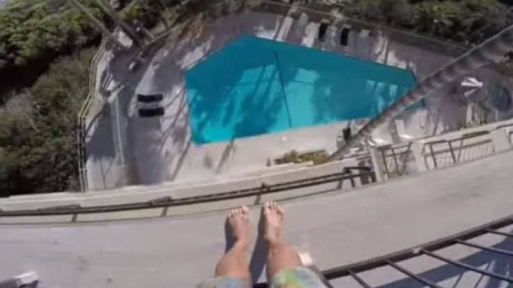 Vuelve la peligrosa práctica del 'balconing' a Baleares: el alcohol, su principal causa