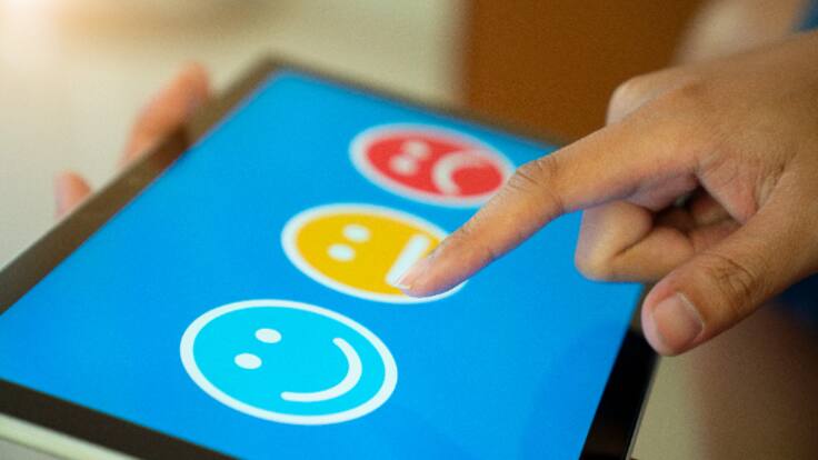 La felicidad tóxica: por qué estar siempre contento puede no ser sano