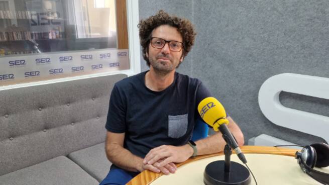 El fotógrafo Rubén Acosta presenta "Tours, volcanes y lentejas" en el MIAC - Castillo de San José