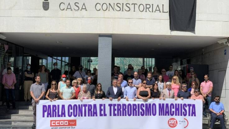 Leticia Sánchez, edil de Igualdad de Parla, repasa la concentración en repulsa del último asesinato machista en la localidad