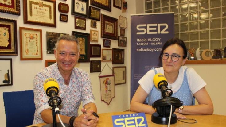 Cáritas Alcoy- Entrevista en 'Hoy por Hoy Alcoy' a María José Jover y José Domingo Sempere