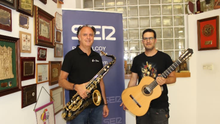 Tragaluz-Guisax Duet_Entrevista al saxofoniste Moisés Olcina i el guitarriste Joan Aracil