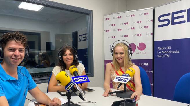 Mercedes, Daniela y Pepe