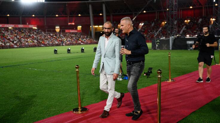 Los aficionados del UD Almería tuvieron fiesta y no vieron a su equipo.