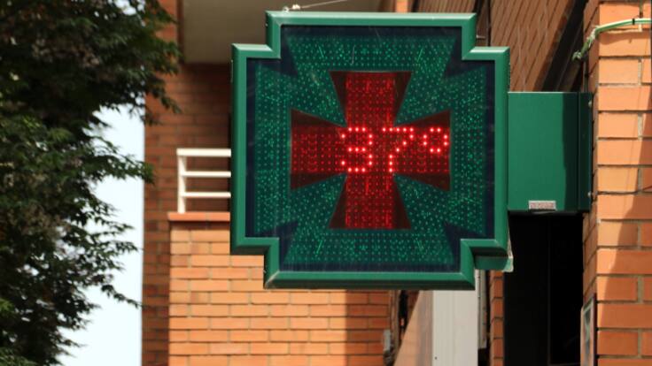 CRÒNICA de Laura Estrada. Alerta per altes temperatures i risc elevat d'incendi.