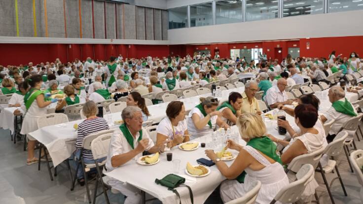 Homenaje a los mayores en la ciudad de Huesca