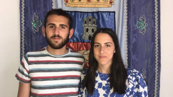 Adrián Barceló y Belén Sempere. Comparsa de almirrans