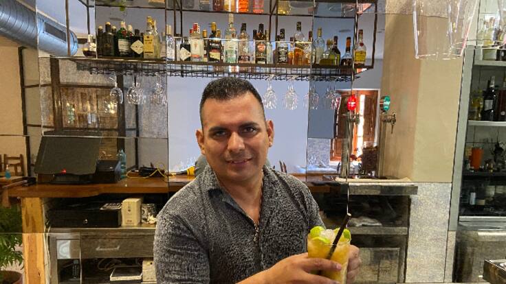 Caipirinha y Caipiroska de fresa para despedir un verano de cócteles