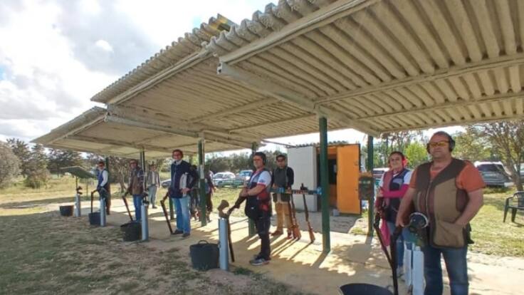 El presidente del Club de Tiro Alcotanes repasa en El Banquillo la actualidad del club con la Gran Tirada de Fiestas en el horizonte