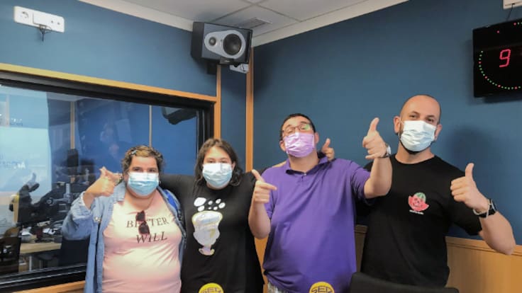 Cari, María Victoria y Alberto, miembros de Asido en Hoy por hoy Cartagena