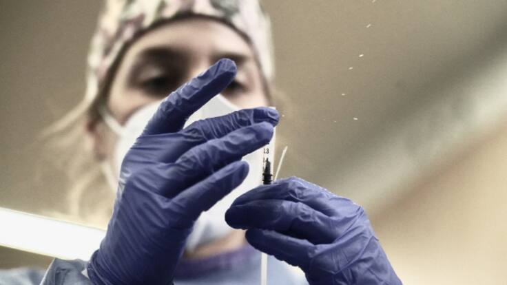 "Tristemente todavía hay empleados y usuarios de residencias que se niegan a recibir la vacuna"