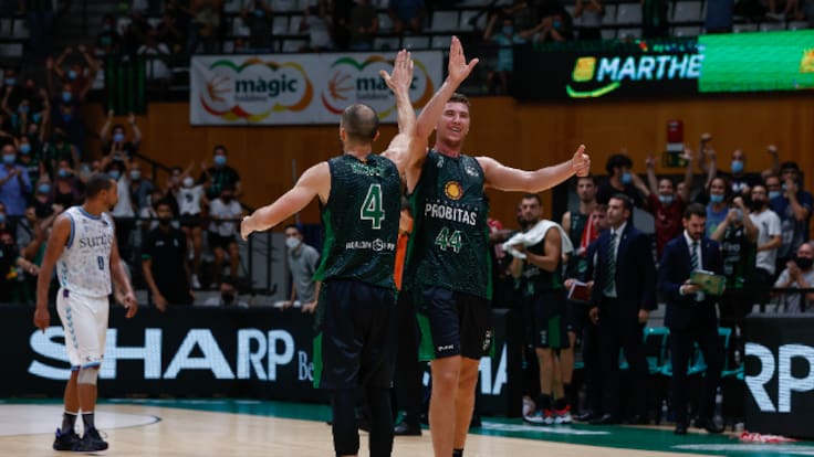 Joel Parra: "No em podia imaginar que jugaria l'Eurobasket i menys encara que guanyaria un or"