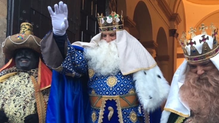 Los Reyes Magos llegan a la capilla de Europa