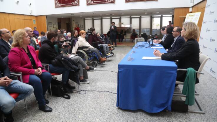 Virginia Jiménez, edil de Educación de Leganés, repasa el concurso Legathon