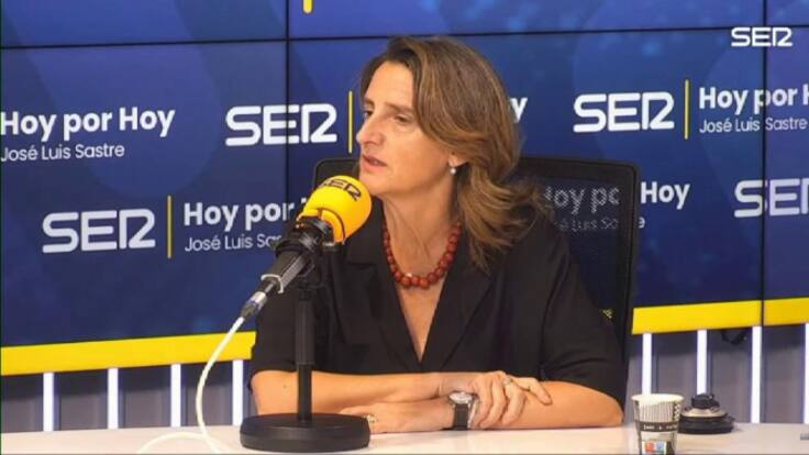 Teresa Ribera: "Habrá diálogo con los consells pitiusos sobre el reglamento de la ley de Costas, pero no excepciones"