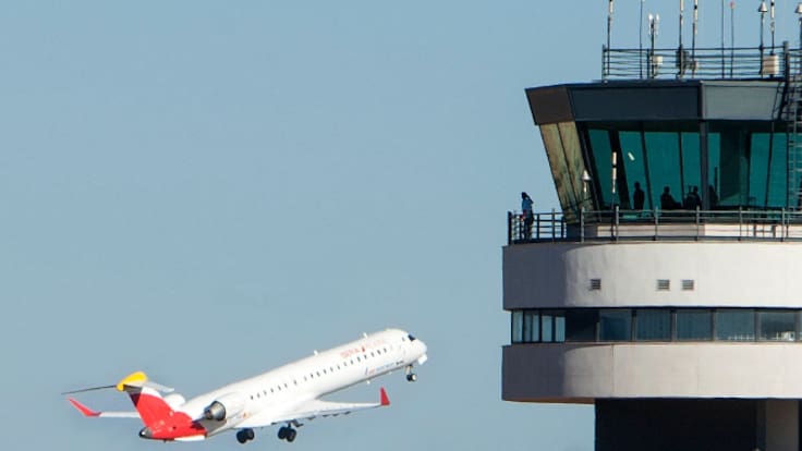 Joan Escoda, controlador aéreo del aeropuerto de Castellón