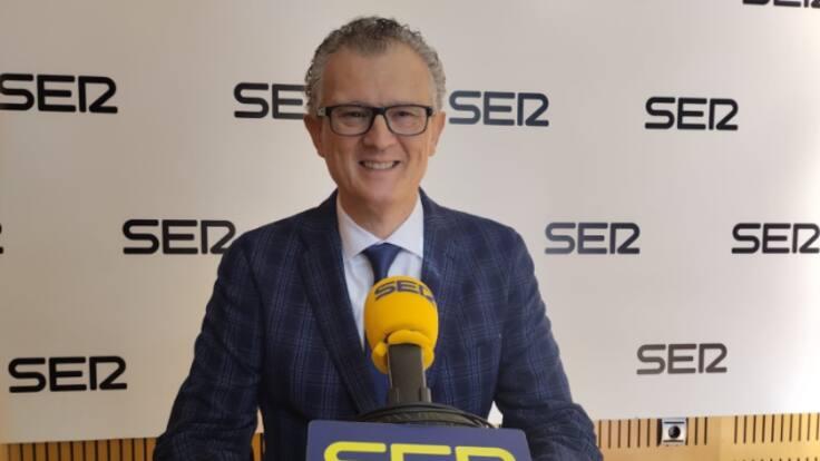 Entrevista al consejero de Salud, Juan José Pedreño