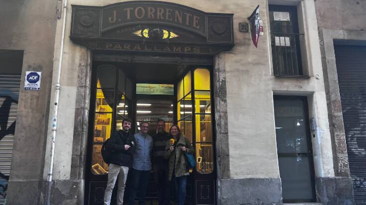 Més de 12.000 parallamps instal·lats: "Si el meu avi aixequés el cap no es creuria que fem tantes instal·lacions a la setmana"