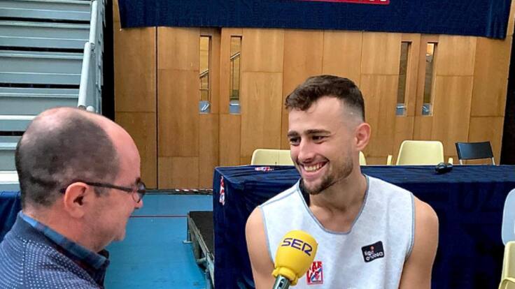 Entrevista a Roko Badzim: "Estoy muy feliz en el Obradoiro"