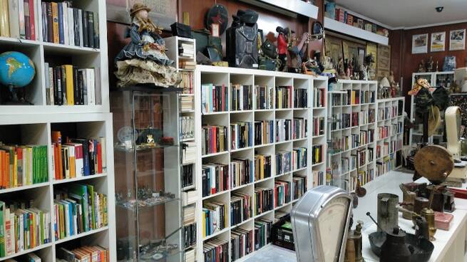 Libros a un euro en TraperíadeKlaus con trasfondo solidario