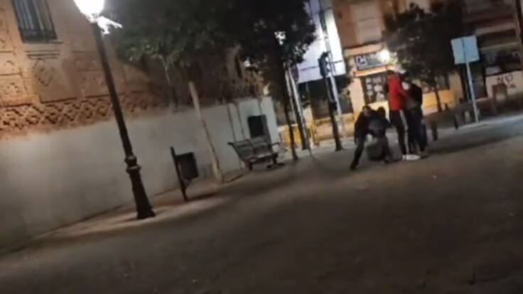 Alba Pulido, portavoz de Podemor IU AV en Leganés, repasa el caso de violencia de género que denunció en la calle