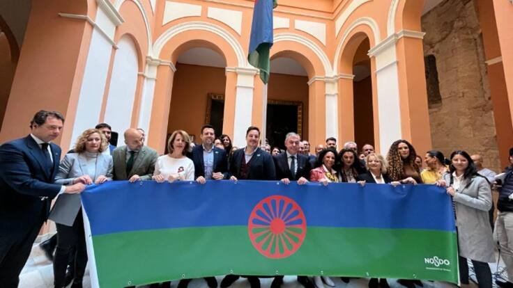 Raquel Gabarre: "Es un día histórico para los gitanos en Sevilla"