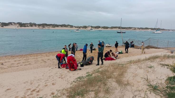 Un testigo de cómo los pilotos de una embarcación han arrojado mortalmente a cuatro migrantes en Cádiz: "Les da igual la vida humana"